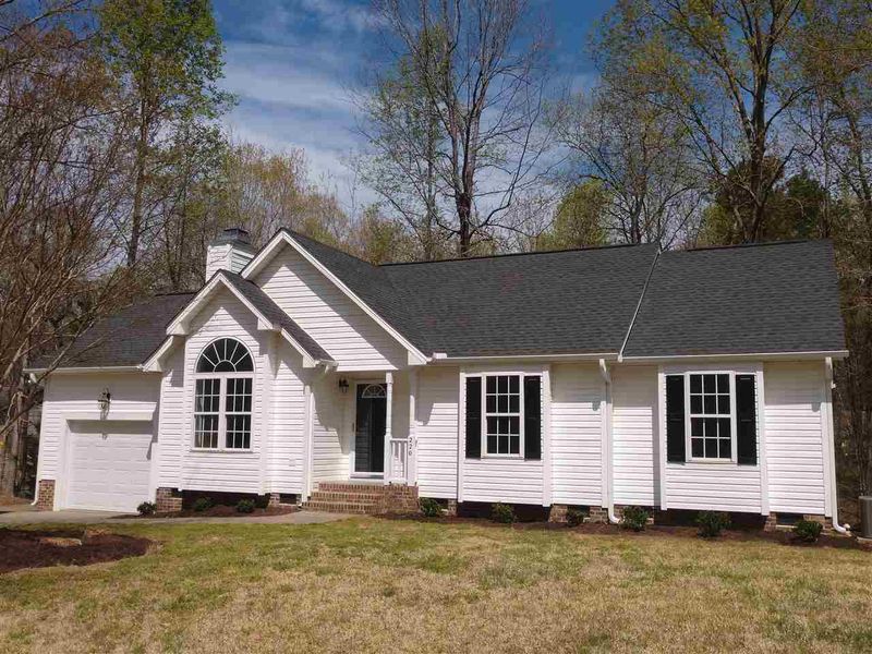 220 Eagle Stone Rg, Youngsville, NC 27596
