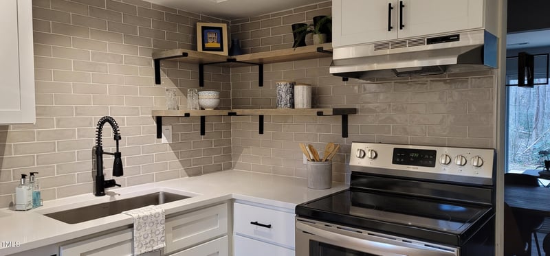 220 Elizabeth St #A-17, Chapel Hill, NC 27514