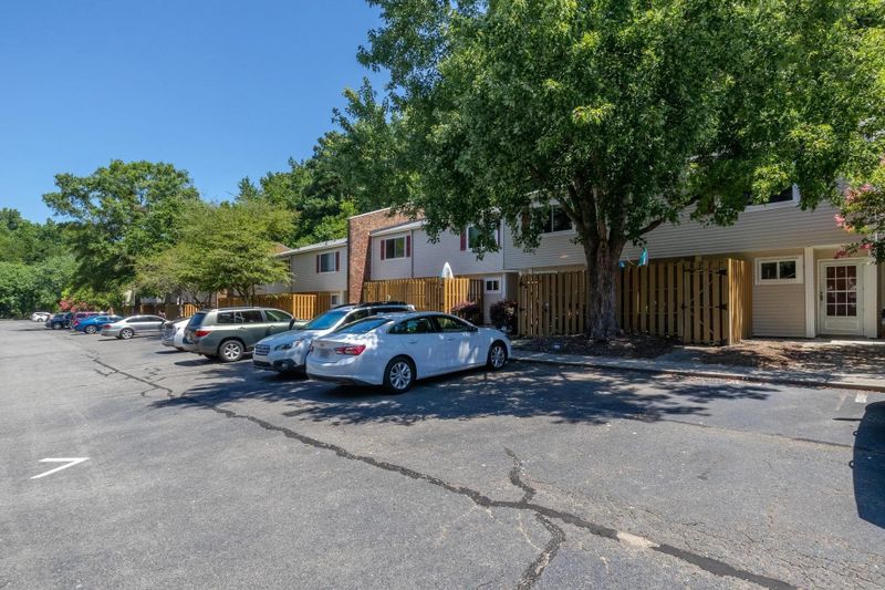 220 Elizabeth St #A3, Chapel Hill, NC 27514