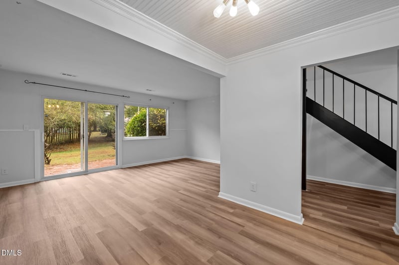 220 Elizabeth St #Apt D1, Chapel Hill, NC 27514