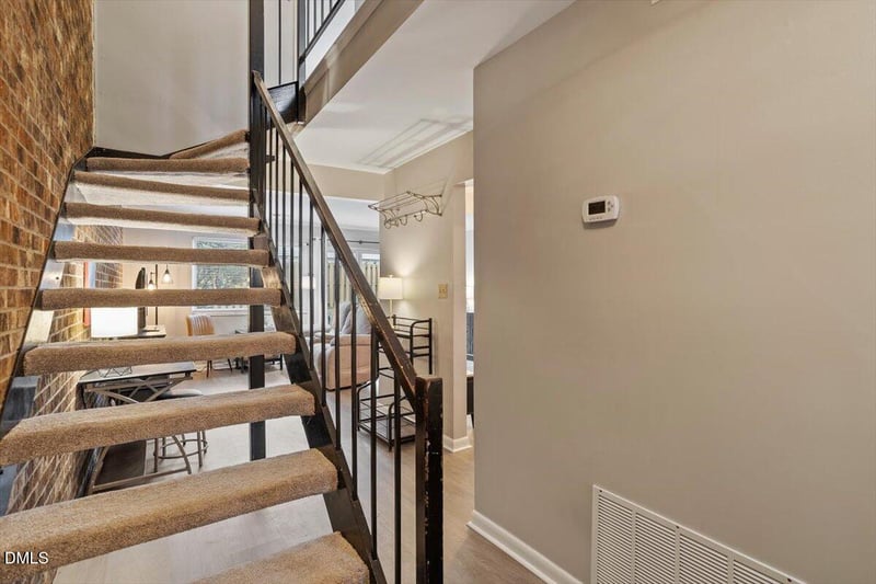 220 Elizabeth St #Apt E5, Chapel Hill, NC 27514