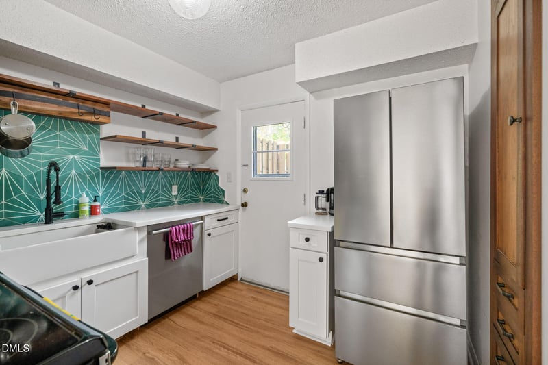 220 Elizabeth St #Apt E7, Chapel Hill, NC 27514