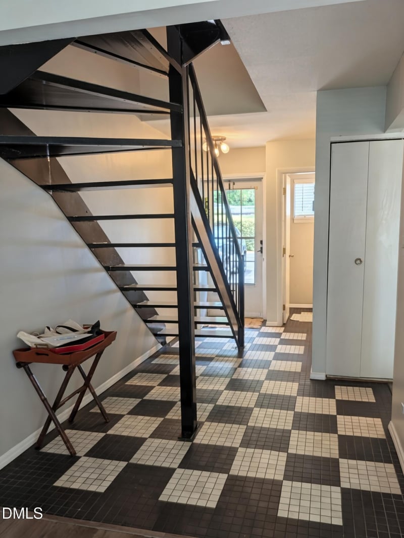 220 Elizabeth St #Apt F3, Chapel Hill, NC 27514