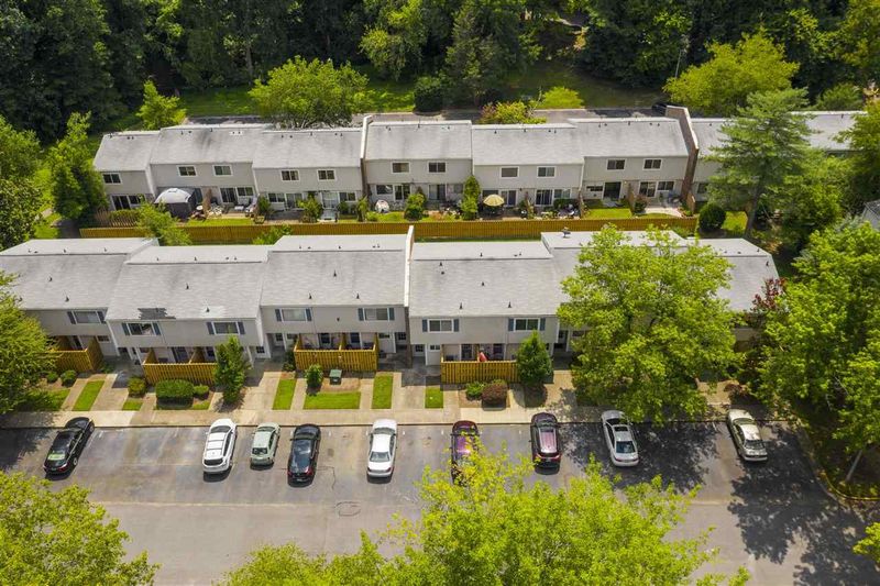 220 Elizabeth St #E5, Chapel Hill, NC 27514