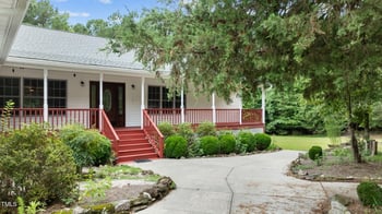 220 Flat Rock Dr, Louisburg, NC 27549