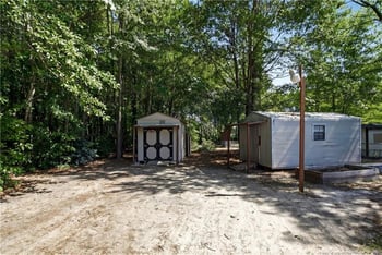 220 Fondern Dr, Hope Mills, NC 28348