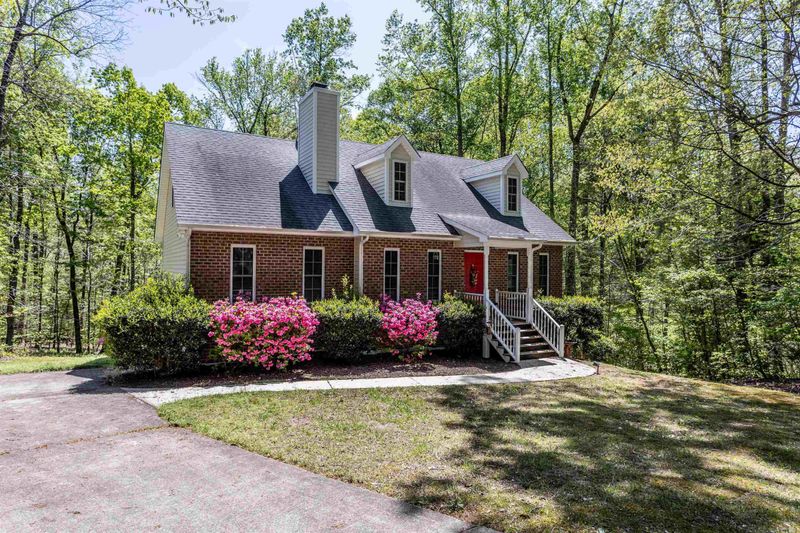 220 Fox Run Rd, Youngsville, NC 27596