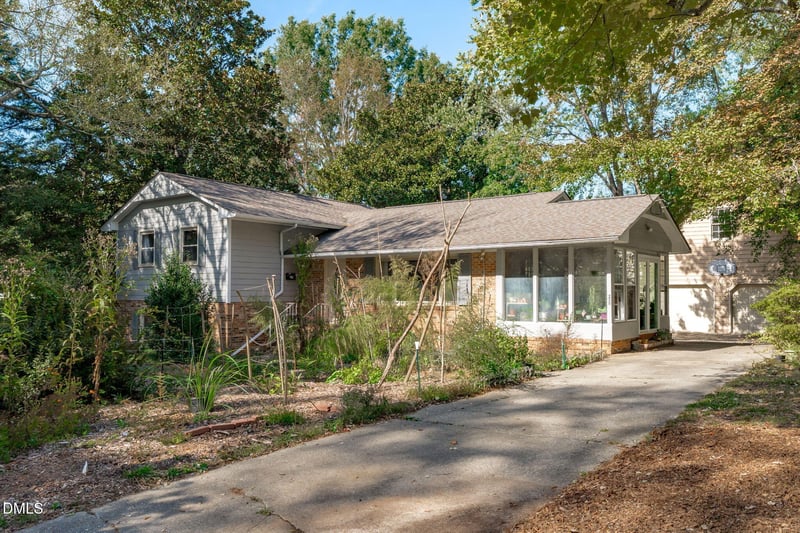 220 Gordon St, Cary, NC 27511