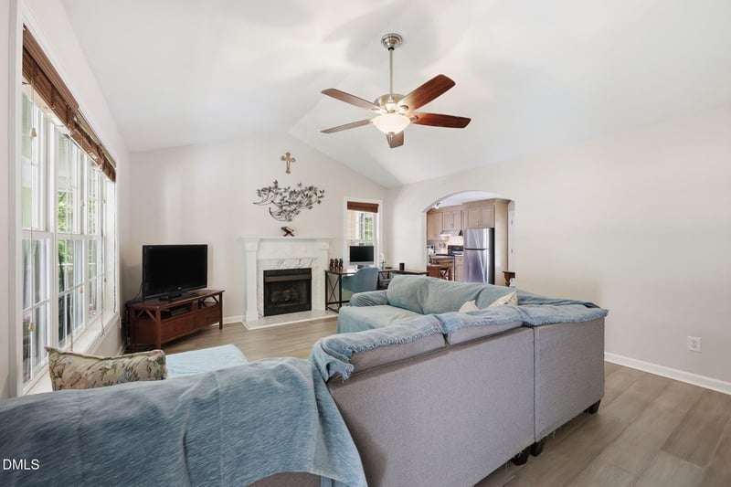 220 Hardwood Dr, Franklinton, NC 27525