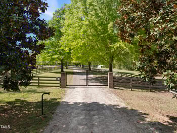 220 Jordan Narron Rd, Selma, NC 27576