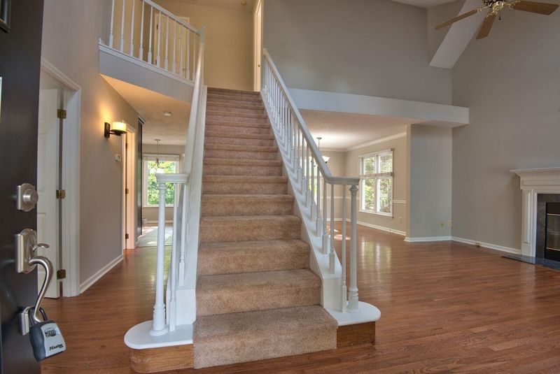 220 Kronos Ln, Cary, NC 27513