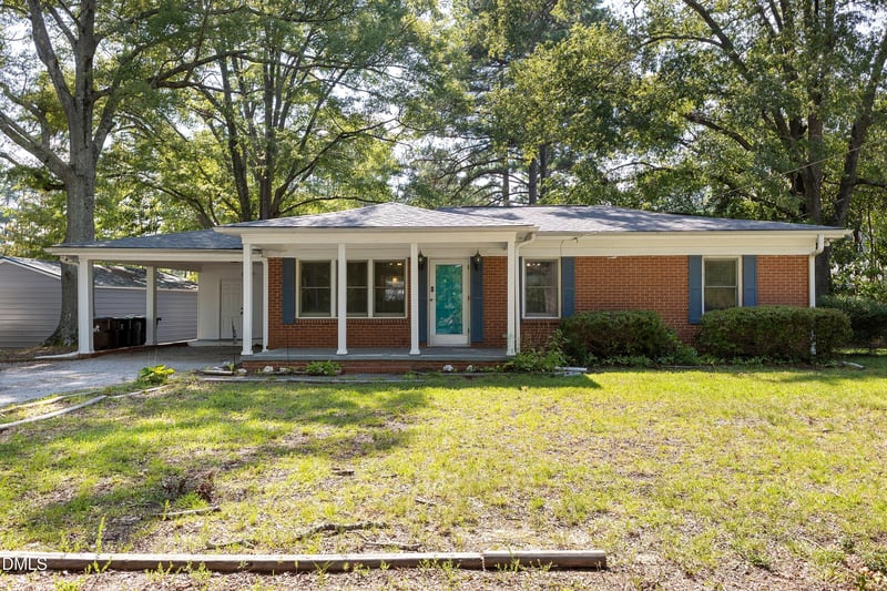 220 Lakewood Dr, Wendell, NC 27591