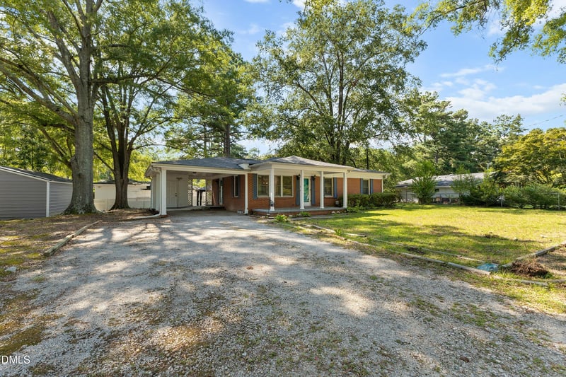 220 Lakewood Dr, Wendell, NC 27591