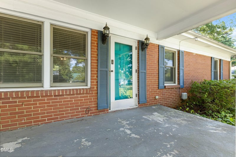 220 Lakewood Dr, Wendell, NC 27591