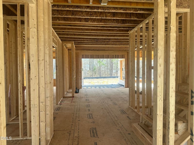 220 Meadow Walk Dr, Fuquay Varina, NC 27526