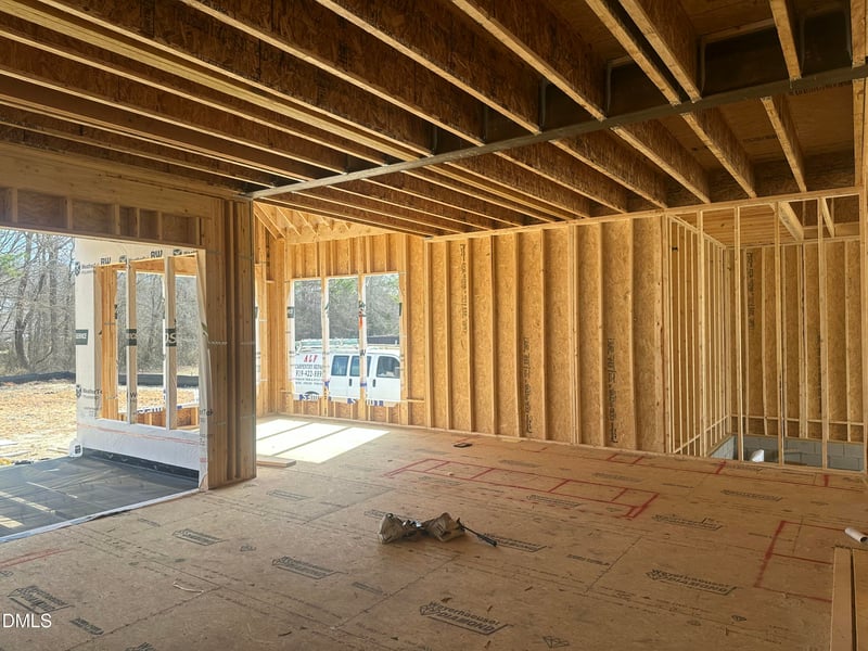 220 Meadow Walk Dr, Fuquay Varina, NC 27526