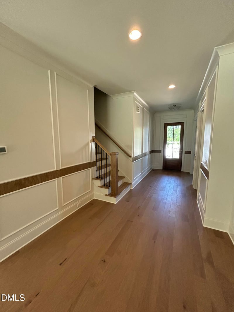 220 Meadow Walk Dr, Fuquay Varina, NC 27526