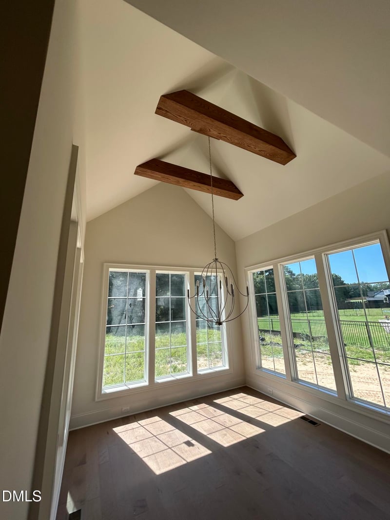 220 Meadow Walk Dr, Fuquay Varina, NC 27526