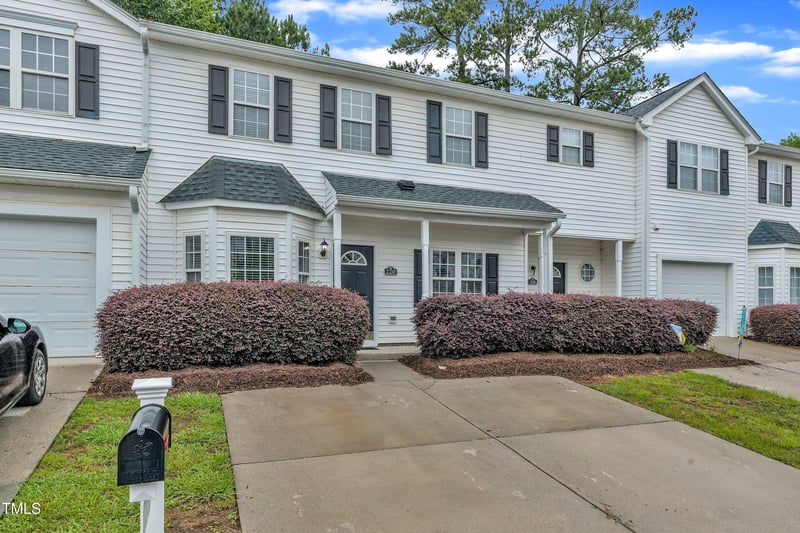 220 Misty Groves Cir, Morrisville, NC 27560