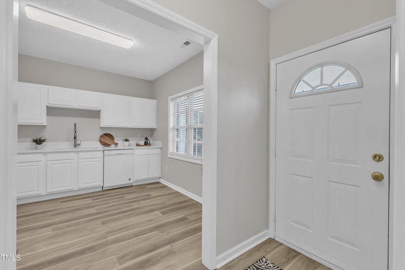 220 Misty Groves Cir, Morrisville, NC 27560