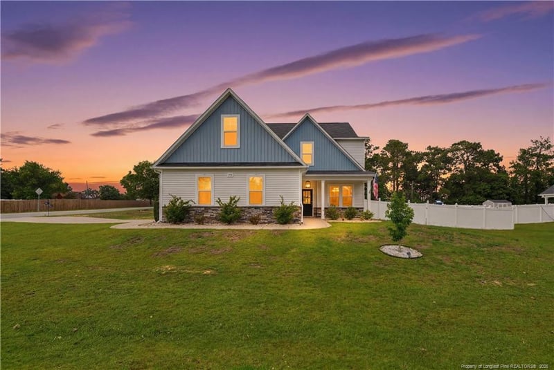 220 Nairn St, Fayetteville, NC 28311