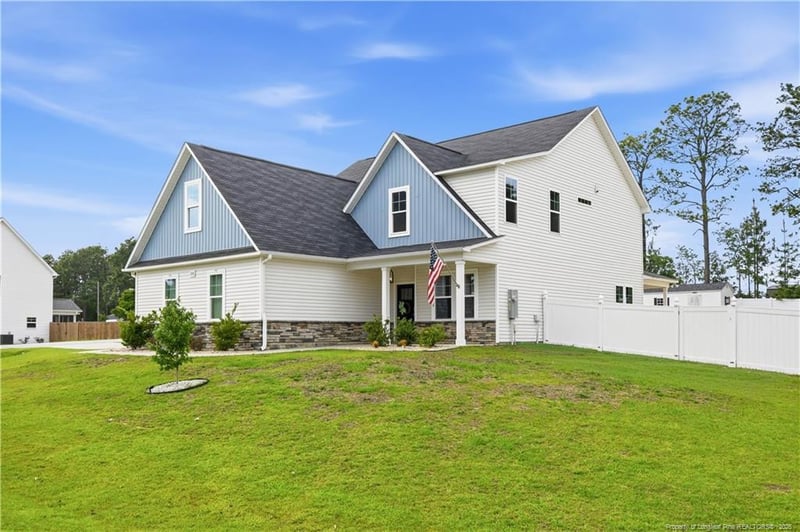220 Nairn St, Fayetteville, NC 28311