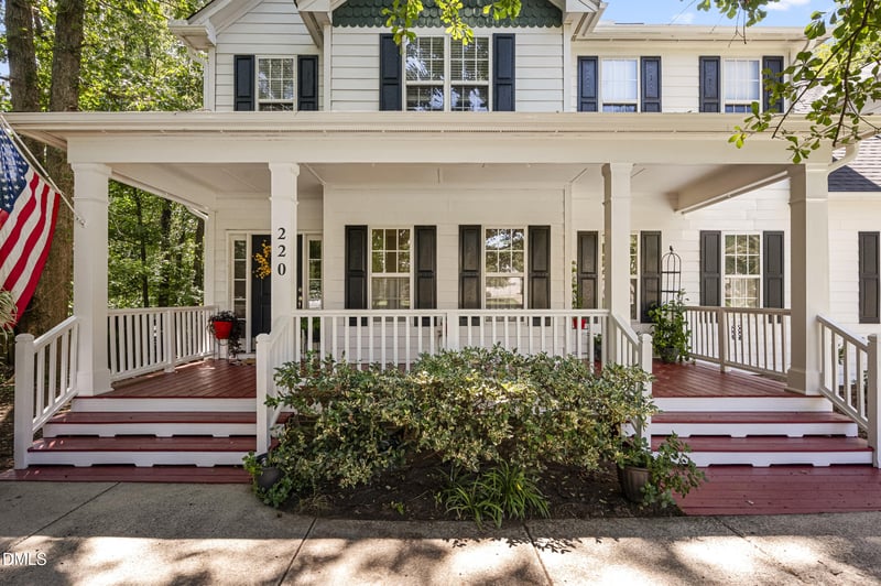 220 Natalie Dr, Raleigh, NC 27603