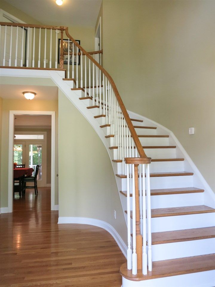 220 Nelson Ln, Clayton, NC 27527