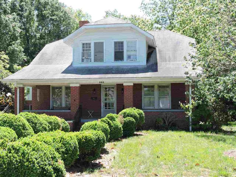 220 Old Durham Rd, Roxboro, NC 27573