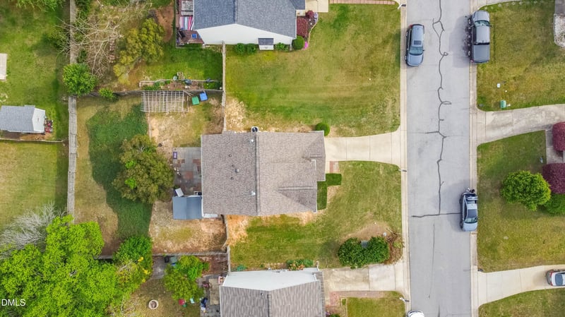 220 Purple Leaf Rd, Fuquay Varina, NC 27526