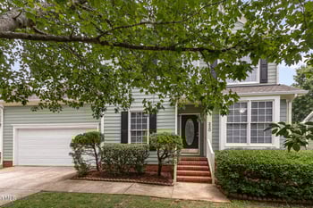 220 Ravenstone Dr, Cary, NC 27518