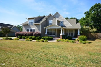 220 Ruth Cir, Fuquay Varina, NC 27526