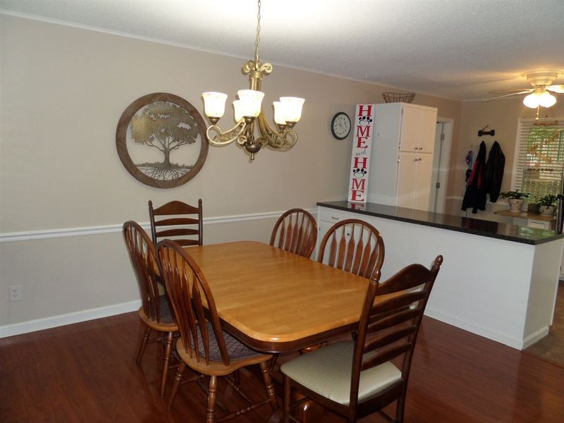 220 W Second St, Wendell, NC 27591