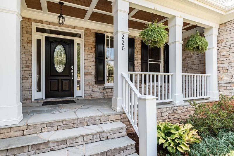 220 Single Tree Cir, Haw River, NC 27258
