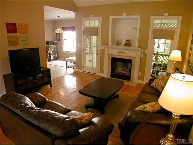 220 Williamston Ridge Dr, Youngsville, NC 27596