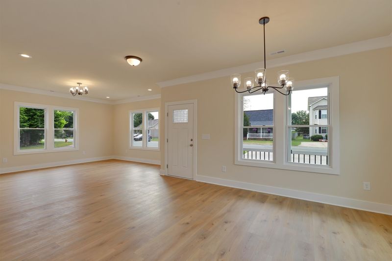 2200 Drake Ct, Graham, NC 27253