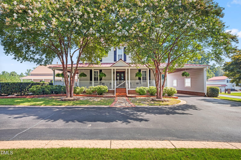 2200 Guy Rd, Clayton, NC 27520