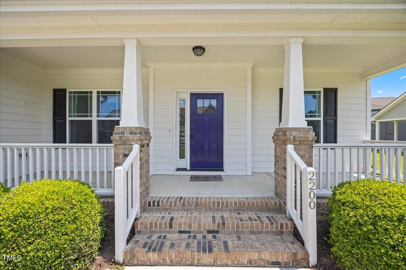 2200 Mills Crest St, Fuquay Varina, NC 27526