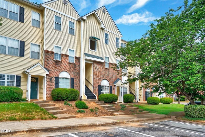 2200 Mountain Mist Ct #302, Raleigh, NC 27603