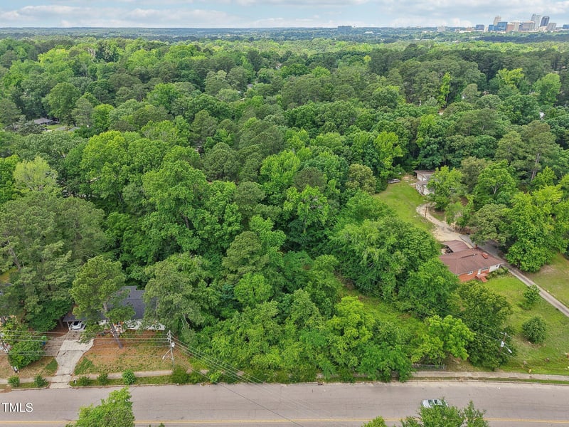 2200 Sanderford Rd, Raleigh, NC 27610