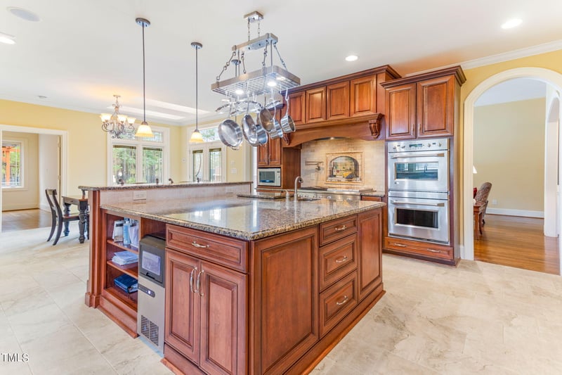2200 Virginia Dare Pl, Raleigh, NC 27610
