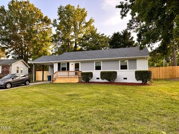 2200 Wyman Pl, Durham, NC 27707