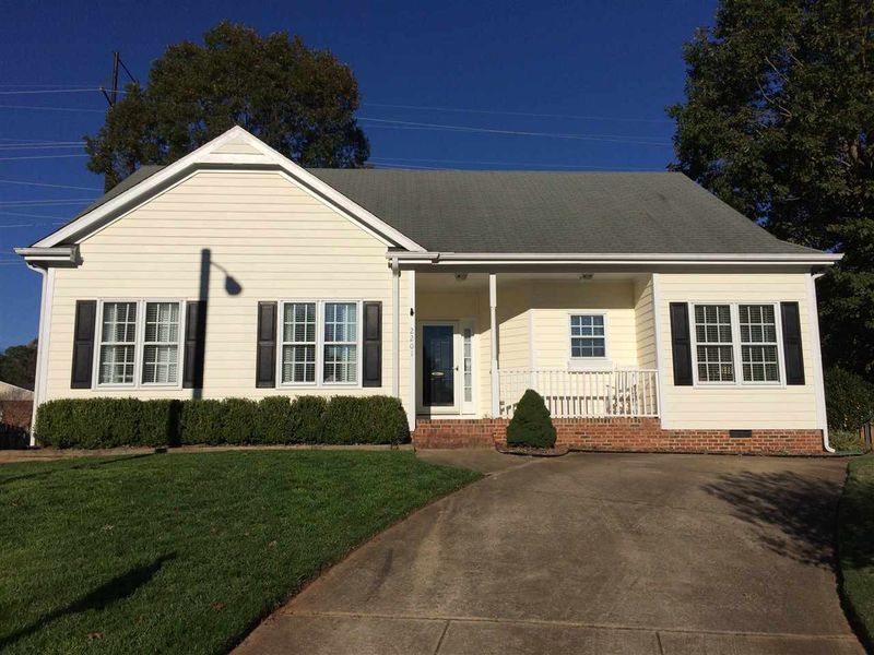 2201 Dahlgreen Rd, Raleigh, NC 27615