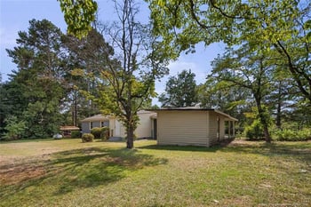 2201 Enloe St, Fayetteville, NC 28306