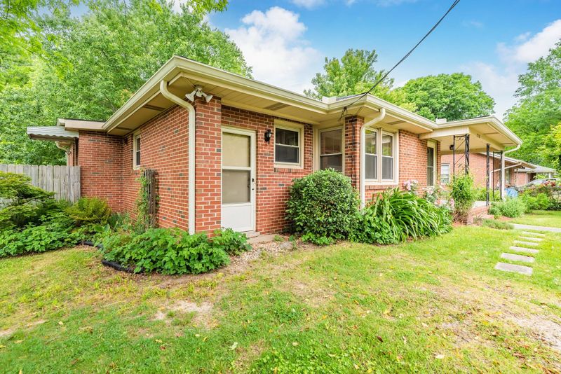 2201 Farthing St, Durham, NC 27704