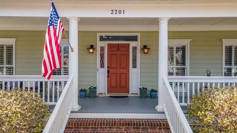 2201 Hollowgate Rd, Raleigh, NC 27614