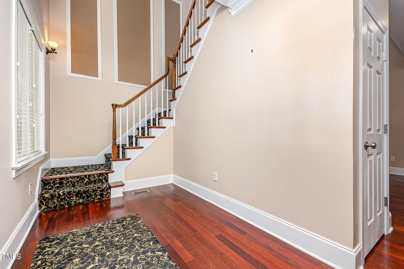 2201 Karns Pl, Raleigh, NC 27614