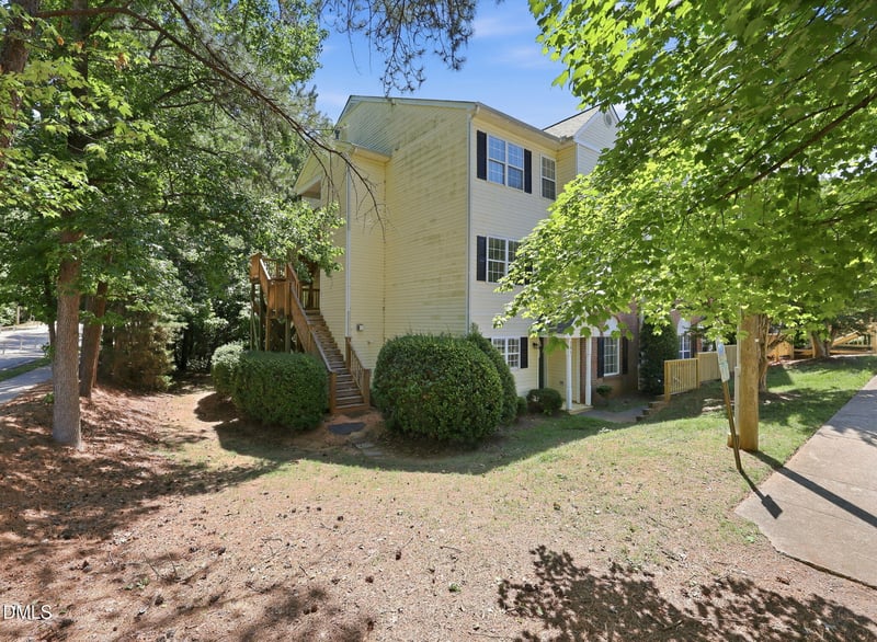 2201 Mountain Mist Ct #101, Raleigh, NC 27603