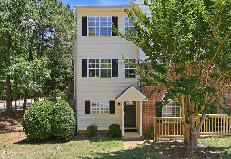 2201 Mountain Mist Ct #101, Raleigh, NC 27603