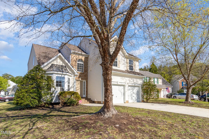 2201 Shinnwyck Ct, Raleigh, NC 27604